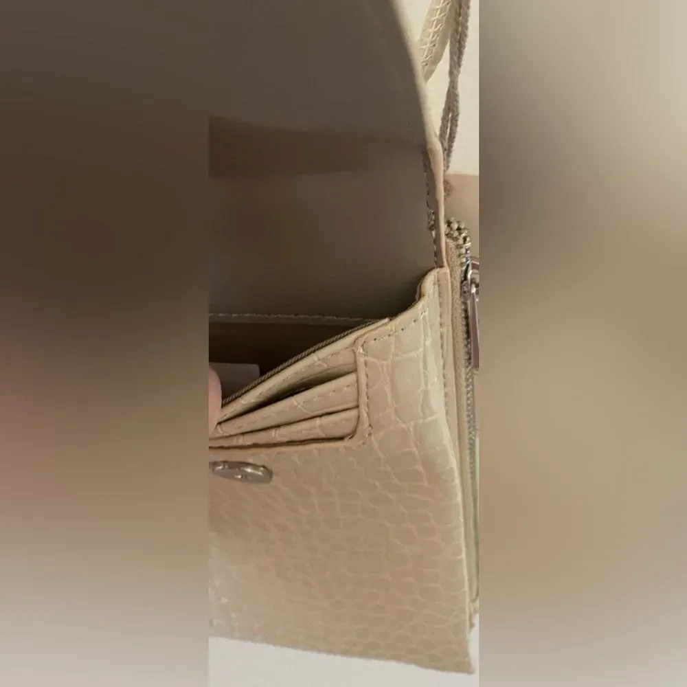 A New Day White Cellphone Crossbody Bag NWT